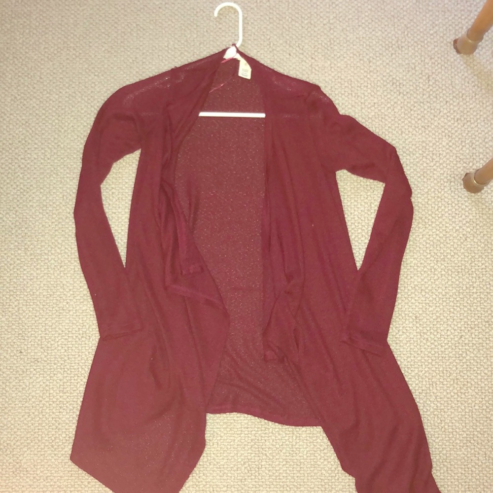 Burgundy knit cardigan ✨